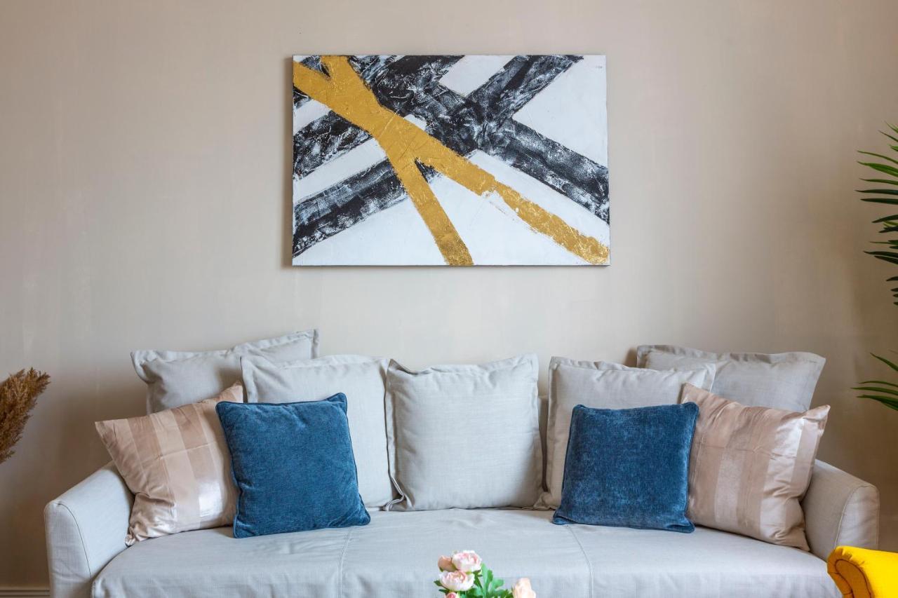 Luxurious Central Apartment In Liszt Ferenc Square 부다페스트 외부 사진